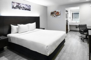 Отель Hollywood Inn Express LAX  Инглвуд